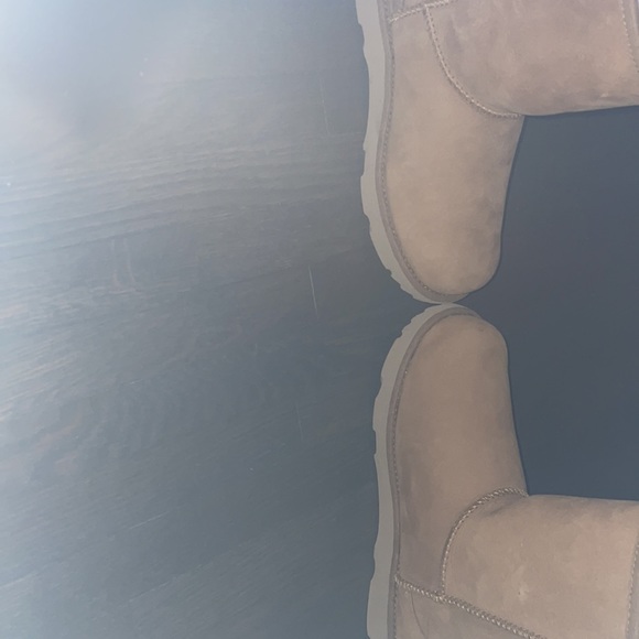 Ugg big kids classic || weather boot New ! - Picture 9 of 12